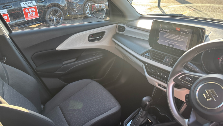 Suzuki Swift 1.2 Mild Hybrid Motion 5dr CVT Petrol Hatchback